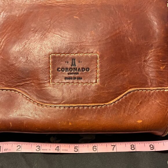 Coronado Leather Company - No. 194 Utility Pouch in Stonewashed Chestnut - Picture 4 of 7